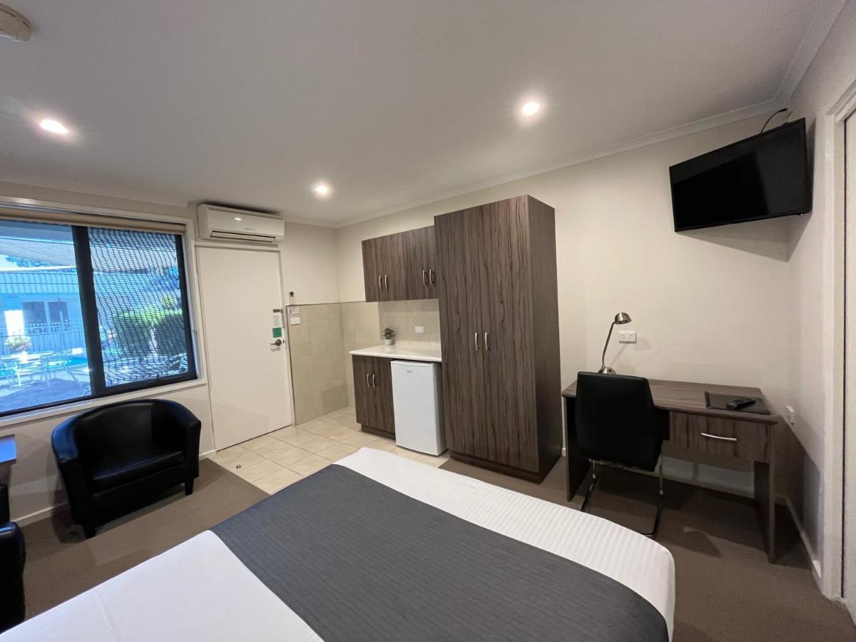Ryley Motor Inn Вангаратта Экстерьер фото