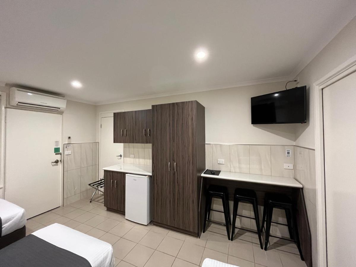 Ryley Motor Inn Вангаратта Экстерьер фото