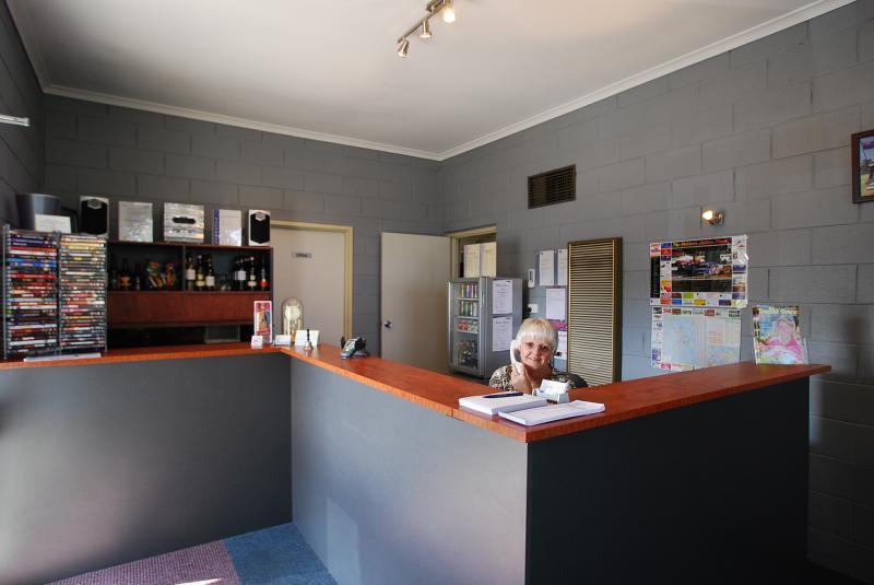 Ryley Motor Inn Вангаратта Экстерьер фото
