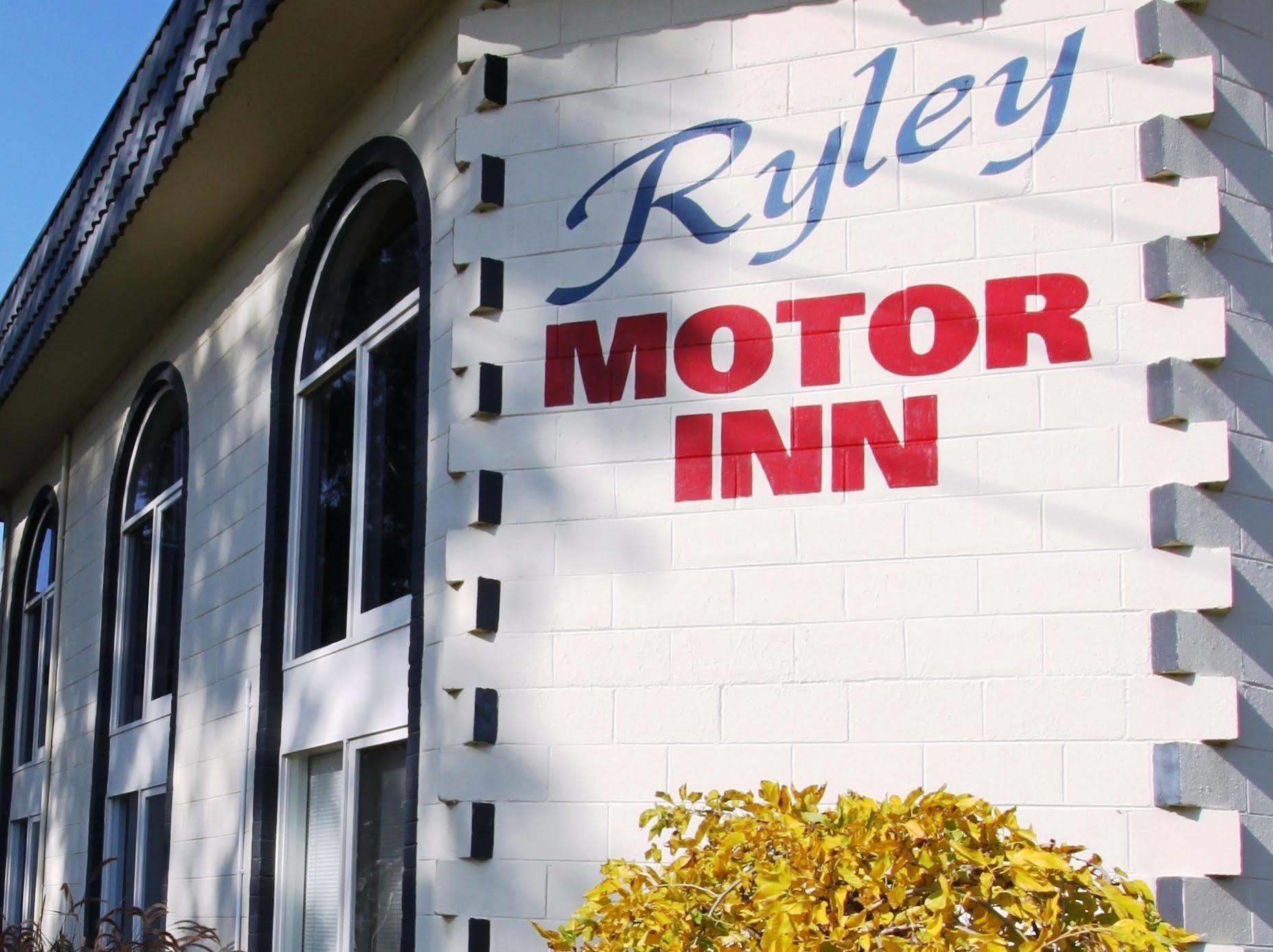 Ryley Motor Inn Вангаратта Экстерьер фото