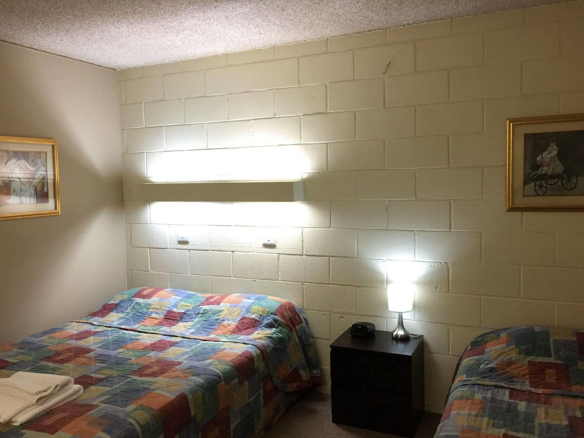 Ryley Motor Inn Вангаратта Экстерьер фото